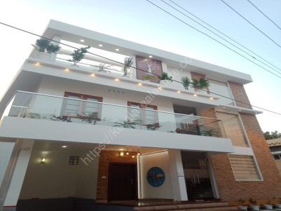 Brand New 4 BHK 2500 sqft House in 6 Cents for sale at Kadavanthara, Ernakulam