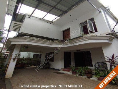 5 BHK  2200 SqFt House in  5 Cents for sale at Chembumukku, Kakkanad, Ernakulam