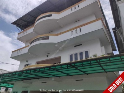 4500 sqft 3 Storied building in 6 Cents for sale at Kaloor, Ernakulam