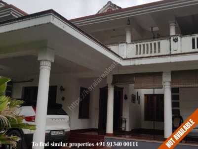 Well Furnished 4 BHK 3200 Sqft Villa in 20 Cents for sale at Kolenchery, Kochi