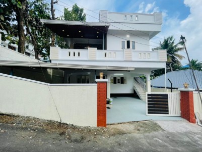 2500 sqft 4 BHK House for Sale at Kakkanad, Kochi