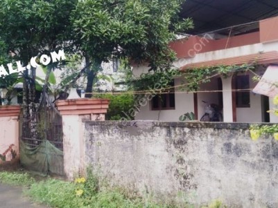 3 BHK 1100 Sq Ft House for Sale at Irinjalakuda, Thrissur