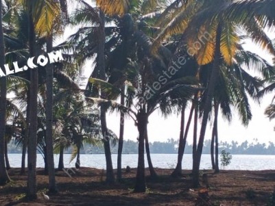 Private land for sale at Kayamkulam, Alappuzha