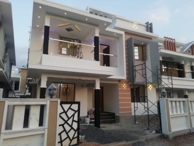 2121 Sq Ft 4 BHK in 4.4 cent land for sale at Pukkattupady, Ernakulam