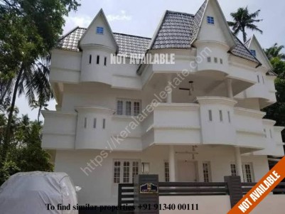 2700 Sq Ft 6 BHK Independent House for Sale at Manthripuram, Thrissur 