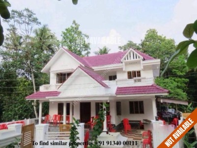 4 BHK 2650 Sq Ft House for Sale at Ettumanoor, Kottayam