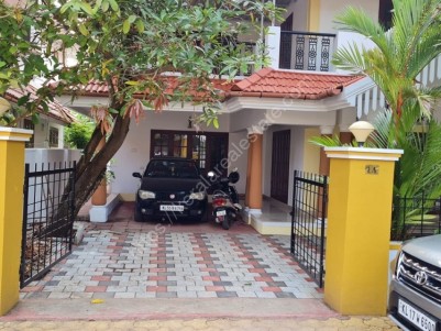 4 BHK 3000 Sq ft Gated community Villa for Sale at Thripunithura, Ernakulam