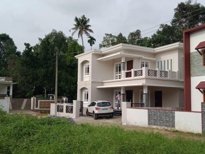  A Beautifully Constructed New House for Sale at Kaninadu,Ernakulam
