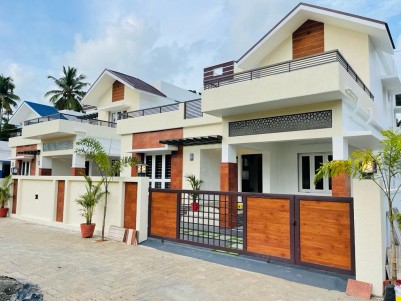 A Well Built Villa in Gated Premises for Sale at Aluva, Ernakulam
