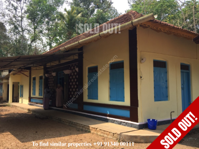 Land with Traditional Villa For Sale at Edayaranmula, Pathanamthitta