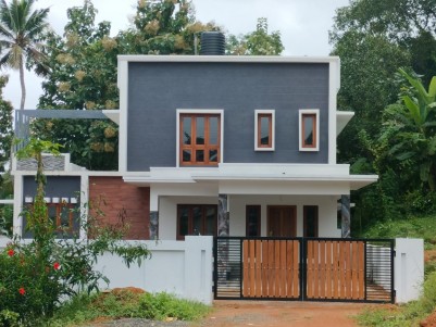 4 BHK Good Residential House for Sale Near Ettumanoor, Kottayam