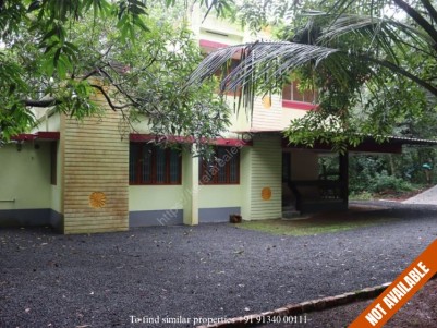 2000 sq. ft House with 10 cents of Land for sale at Sasthamughal, Tripunithura, Ernakulam