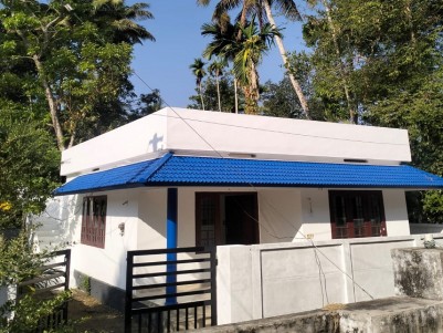 House in 3 Cents of Land for Sale at Njarakkal, Vachakkal, Ernakulam