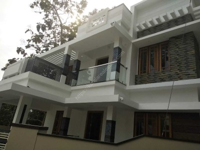 3 BHK House for Sale at Sreekaryam, Trivandrum