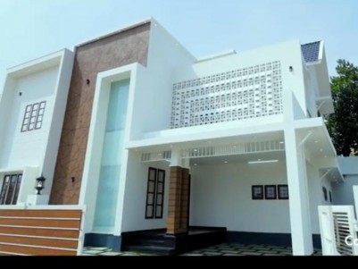 4 BHK New House for Sale on Thevakkel to Kakkanad route, Ernakulam