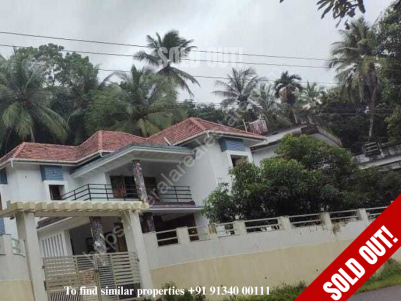  2426 Sq.ft House in 22.50 Cents of Land for Sale at Parappa, Kasargod