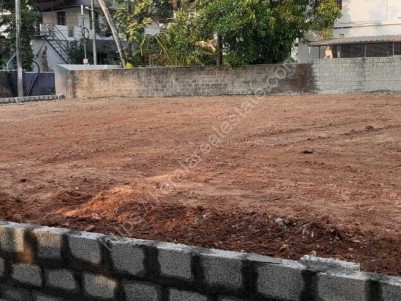 4, 7,& 15 Cents of Residential Plots for Sale in Maradu, Ernakulam