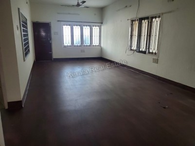  House for Rent in Panampillynagar, Ernakulam 