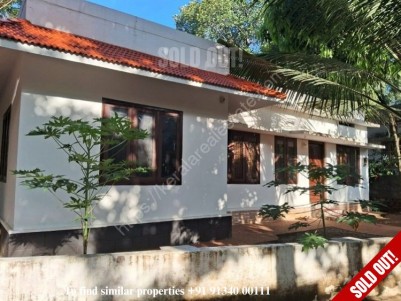 5 BHK House for Sale at Vazhakulam, Ernakulam