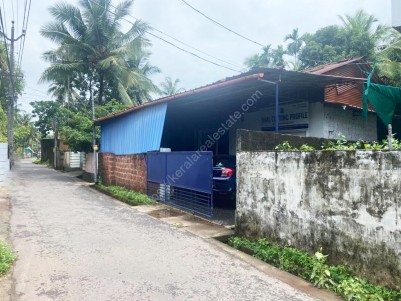 10 Cents of Land with House and an Office Space for Sale at Calicut 