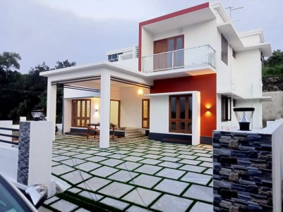 4 BHK Brand New Villa for Sale at Manarcad, Velloor, Kottayam