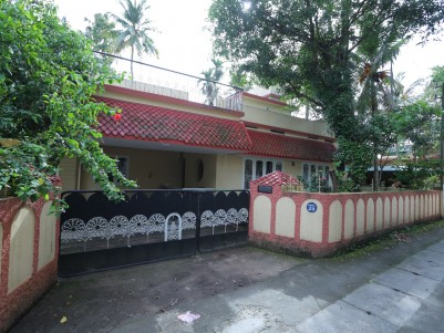 10 Cents of Land Plus House in Posh Location at Kaloor, Ernakulam