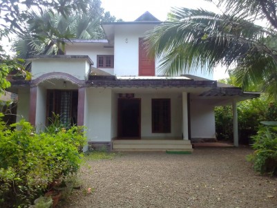 2000 Sq.ft House in 15 Cents of Land for Sale at Ettumanoor, Kottayam