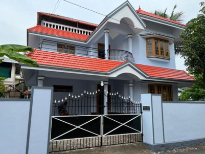 2600 Sq.ft 4 BHK House in 8 Cents for Sale at Chambakkara, Maradu, Ernakulam
