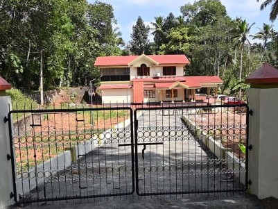 4100 Sqft 6 BHK House for Sale at Mallappally, Pathanamthitta