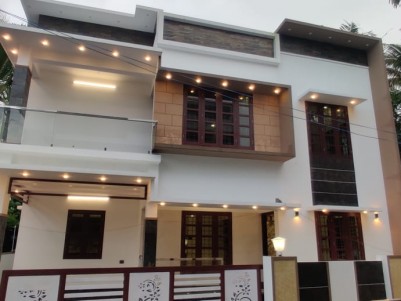 3 BHK Independent House for Sale at Kunnumpuram, Edappally, Ernakulam