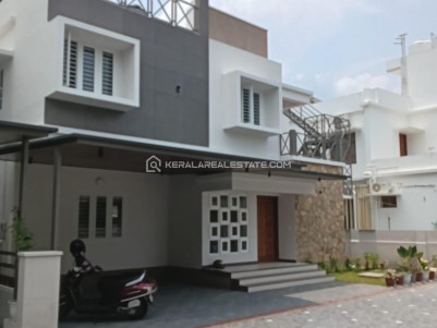 New House for Sale at Palarivattom, Ernakulam 