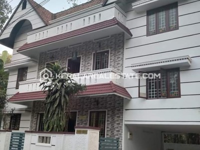 House for Sale at Puthuppally, Kottayam