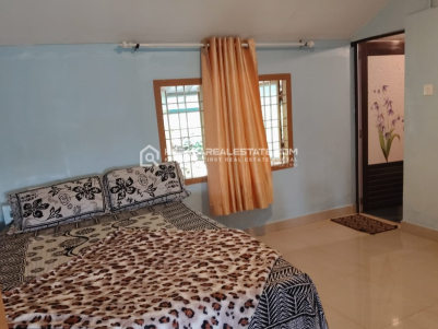 Prime Land and Building for Sale in Peermade, Idukki