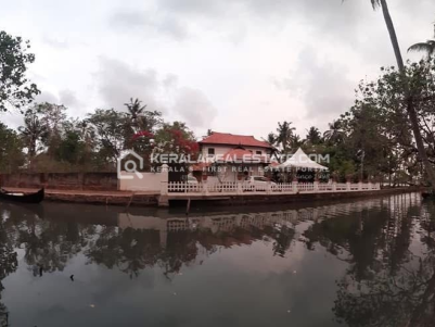 Waterfront House with Land for Sale in Vypin, Ernakulam 