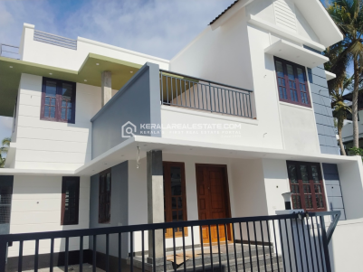 Villas for Sale in Udayamperoor, Ernakulam 