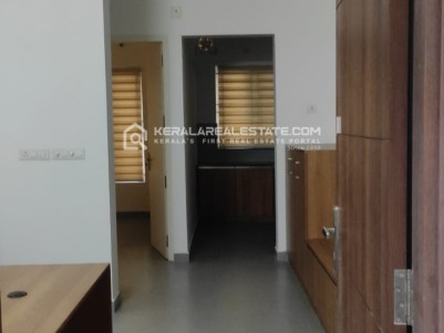 1 BHK Flat for Rent in Panampilly Nagar, Ernakulam 