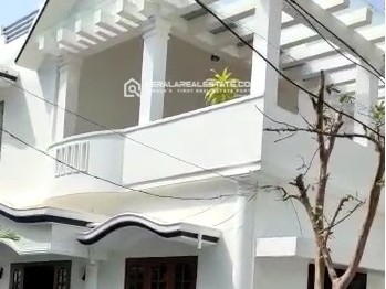 4 BHK House for Sale in Palluruthy, Ernakulam 