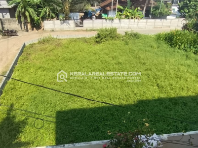 Housing Plot for Sale in Nettoor, Ernakulam 