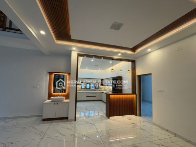 Luxury House for Sale in Adichira, Kottayam 