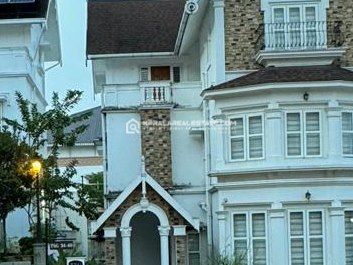 Independent Villa for Sale in Kakkanad, Ernakulam 