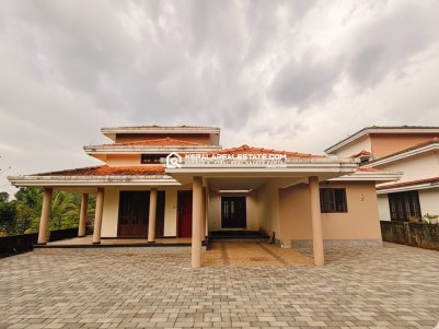 4 BHK Villa for Sale in Kalathipady, Kottayam 