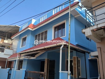 House for Sale in Vazhakkala, Kakkanad, Ernakulam 