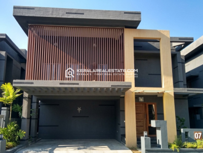 3 BHK Luxury Villa for Sale in Kollenchery, Ernakulam 