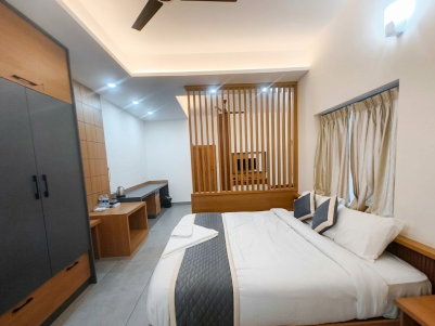 Premium Hilltop Resort for Sale in Kanthalloor, Munnar