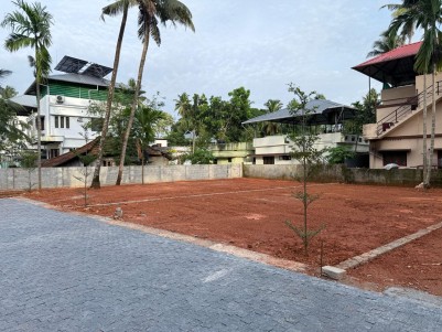 Prime Land for Sale in Maradu, Ernakulam 