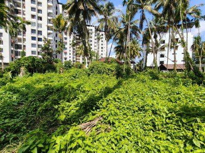 Land for Sale in Vennala, Ernakulam 