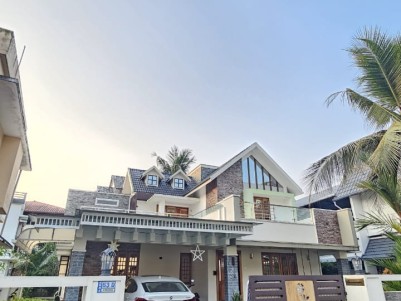 4 BHK Fully Furnished House for Sale in Edappally, Ernakulam 